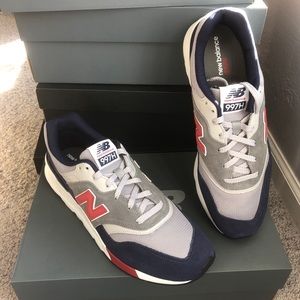 Brand New in Box Authentic New Balance Men’s 997H Size 13D